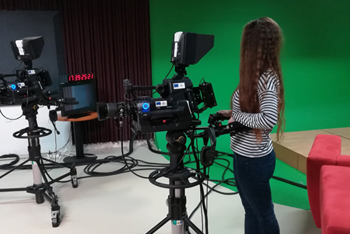 Rozhovor v kni�nej rel�cii Kniho�r�ti